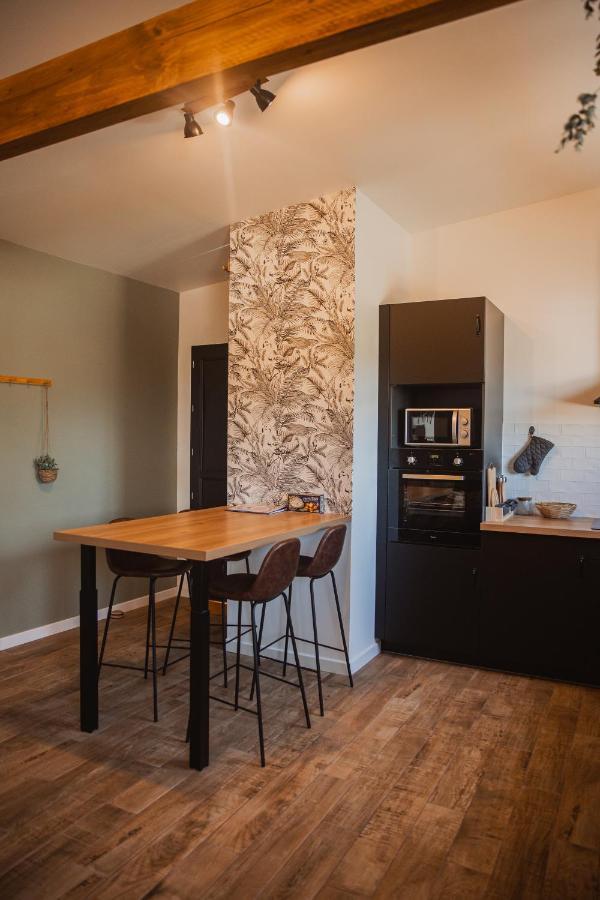 « La Casa Normande » Entre Ville & Plages Esquay-sur-Seulles エクステリア 写真