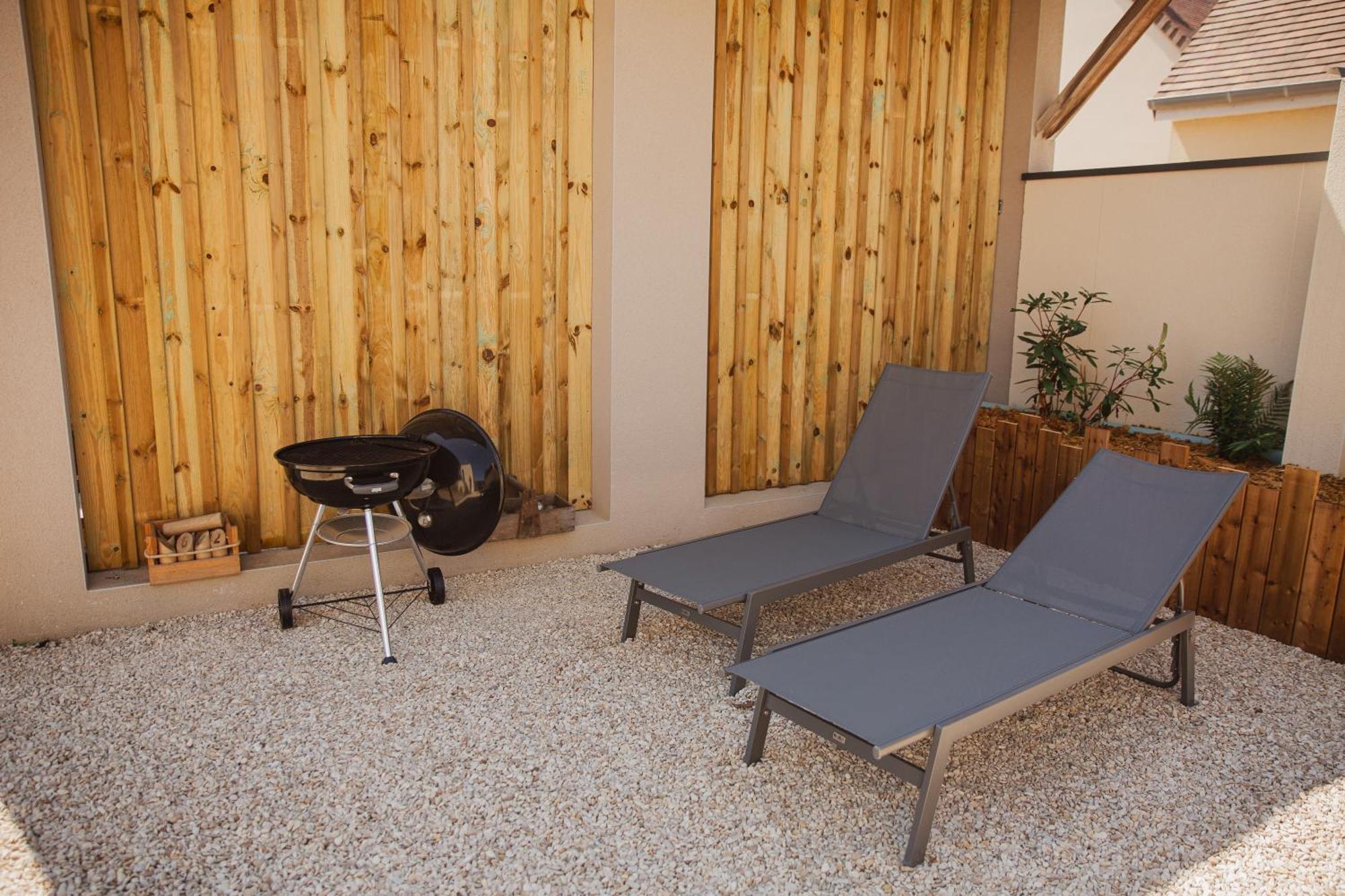 « La Casa Normande » Entre Ville & Plages Esquay-sur-Seulles エクステリア 写真